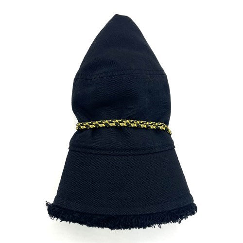 REVERSIBLE FRINGE HAT