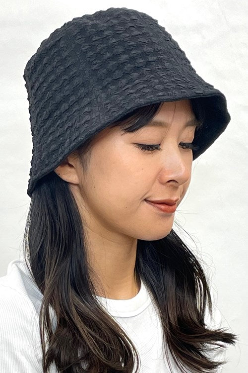 POPPING HAT