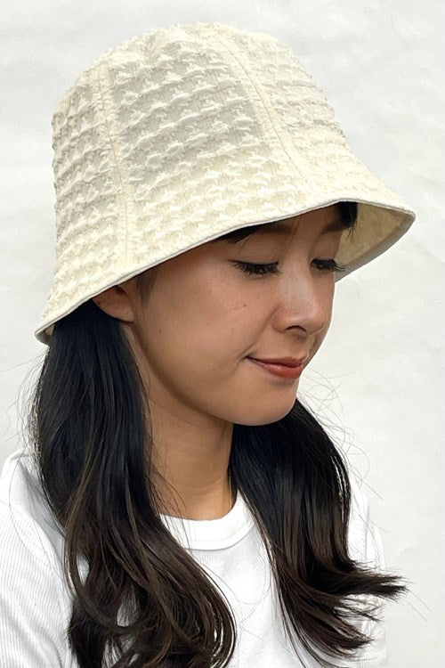 POPPING HAT