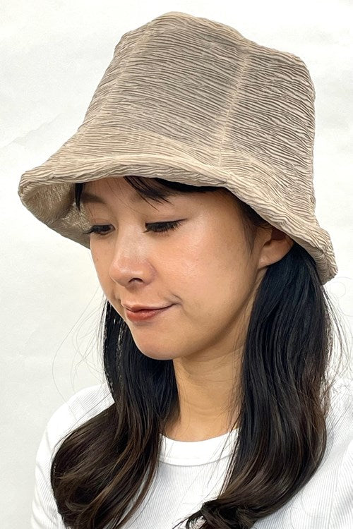 LIGHT HAT